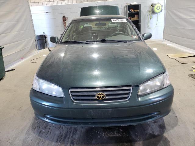 4T1BG22K51U858469 - 2001 TOYOTA CAMRY CE 绿色 照片 5