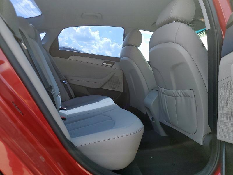 5NPE24AF3JH622736 - 2018 HYUNDAI SONATA SE RED photo 10