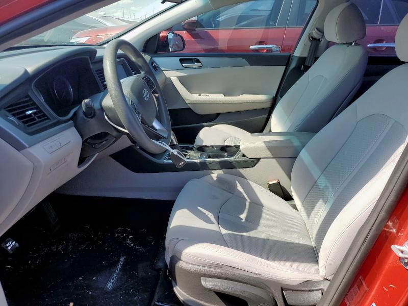 5NPE24AF3JH622736 - 2018 HYUNDAI SONATA SE RED photo 7