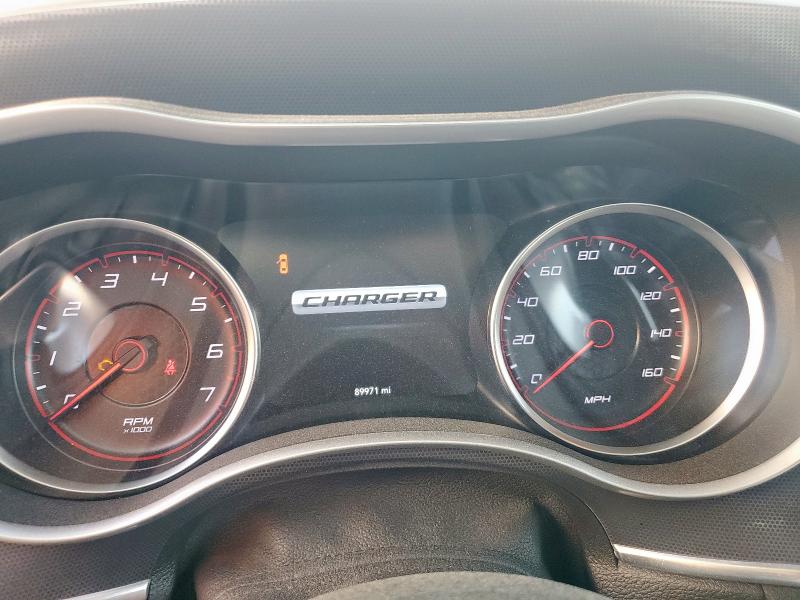 2C3CDXCT5JH247385 - 2018 DODGE CHARGER R/T WHITE photo 9