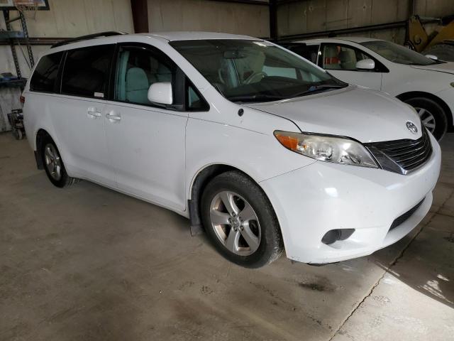 5TDKK3DC3ES470634 - 2014 TOYOTA SIENNA LE 白色 照片 4