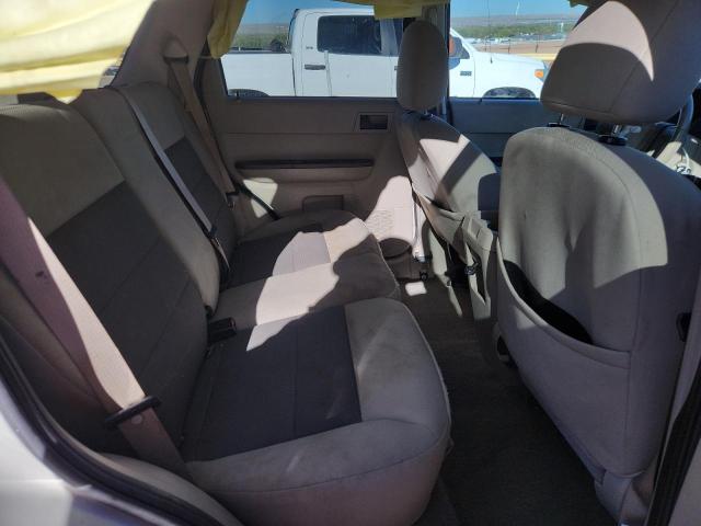 1FMCU93138KA39428 - 2008 FORD ESCAPE XLT CREAM photo 10