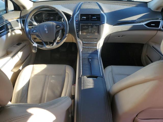 3LN6L2JKXGR631793 - 2016 LINCOLN MKZ WHITE photo 8