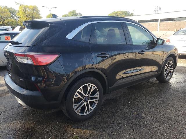 1FMCU9H65MUA12573 - 2021 FORD ESCAPE SEL BLACK photo 3
