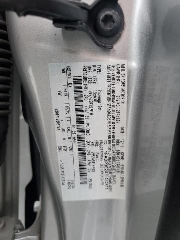 1FADP3E2XJL242891 - 2018 FORD FOCUS S Արծաթագույն լուսանկար 12