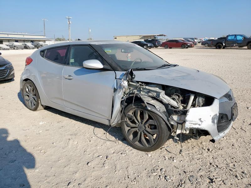 KMHTC6AD8DU089125 - 2013 HYUNDAI VELOSTER Gümüş foto 4