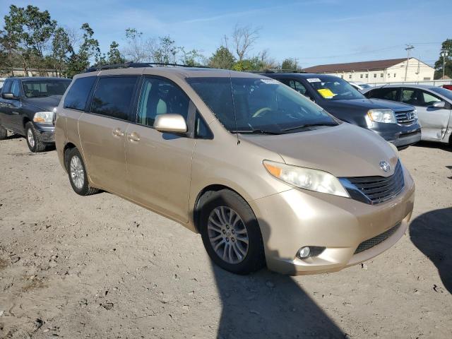 5TDYK3DC5BS040948 - 2011 TOYOTA SIENNA XLE TAN photo 4