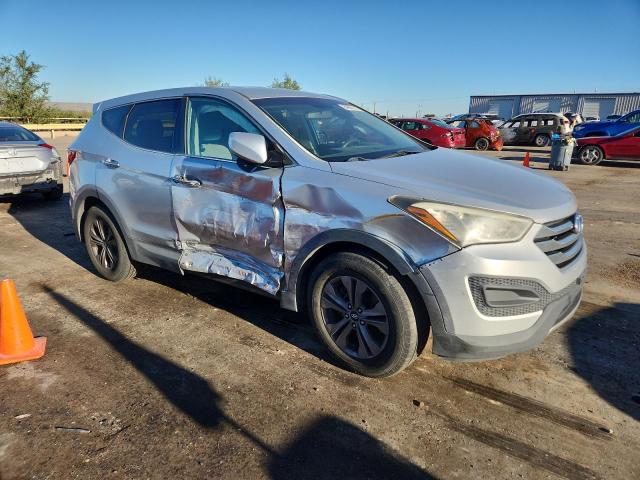 5XYZTDLB3FG248586 - 2015 HYUNDAI SANTA FE S SILVER photo 4