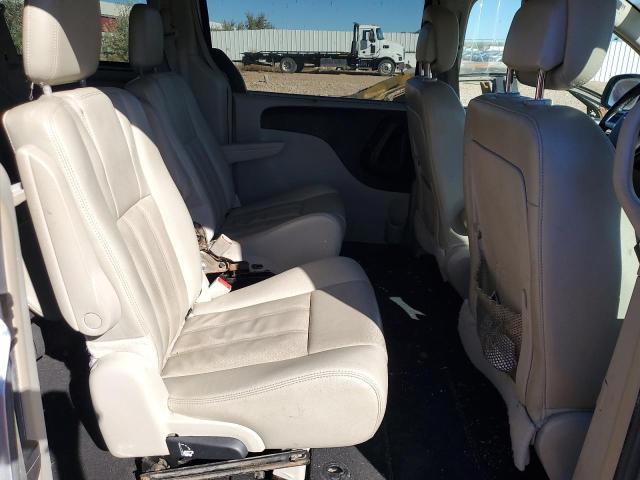 2C4RC1CG7CR301257 - 2012 CHRYSLER TOWN & COU TOURING L SILVER photo 11