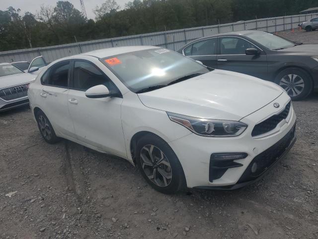 3KPF24ADXME287132 - 2021 KIA FORTE FE WHITE photo 4