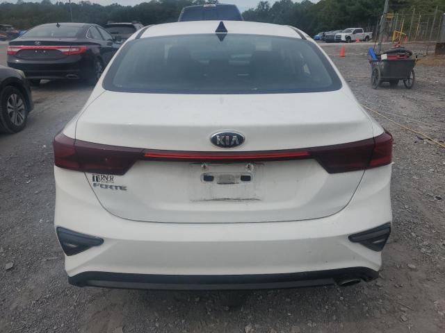 3KPF24ADXME287132 - 2021 KIA FORTE FE WHITE photo 6
