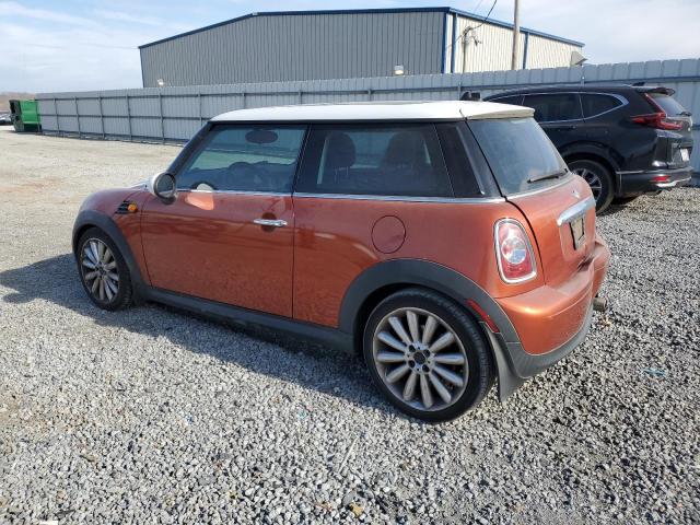 WMWSU3C54CT185921 - 2012 MINI COOPER ORANGE photo 2