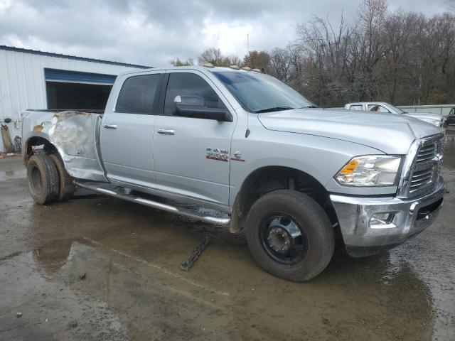 3C63RRHL3HG717495 - 2017 RAM 3500 SLT SILVER photo 4