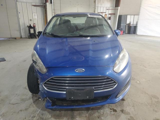 3FADP4BJ2JM114967 - 2018 FORD FIESTA SE Bleu photo 5