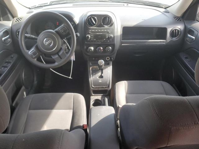 1C4NJRBB1GD686669 - 2016 JEEP PATRIOT SPORT Серебристый фото 8