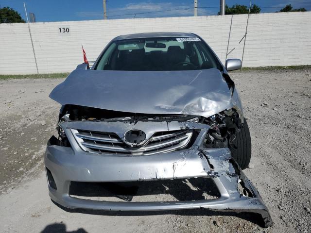 5YFBU4EE7DP116820 - 2013 TOYOTA COROLLA BASE Gümüş fotoğraf 5