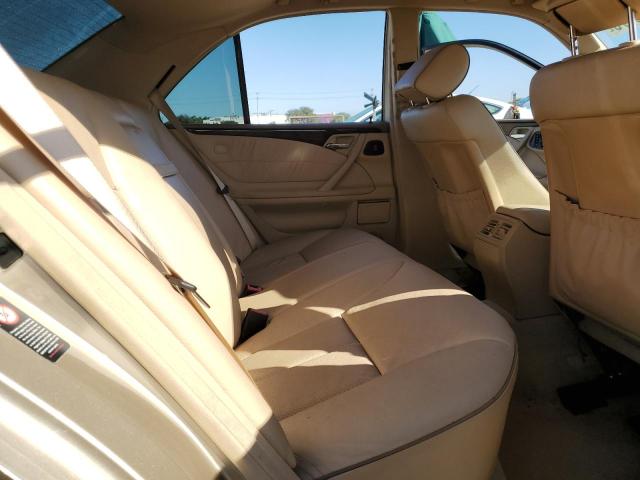 WDBJF65J41B218728 - 2001 MERCEDES-BENZ E 320 Золотий фото 10