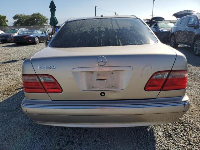 WDBJF65J41B218728 - 2001 MERCEDES-BENZ E 320 Золотий фото 6