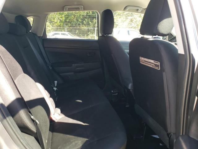 4A4AP3AU4FE007086 - 2015 MITSUBISHI OUTLANDER ES Сірий фото 11