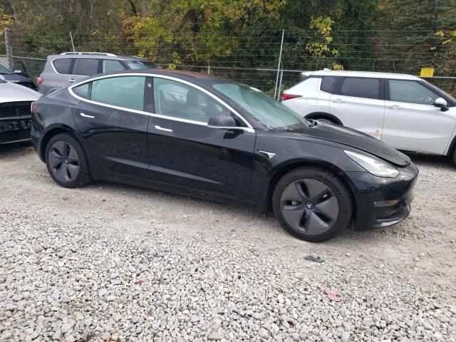 5YJ3E1EA2JF041237 - 2018 TESLA MODEL 3 Siyah fotoğraf 4