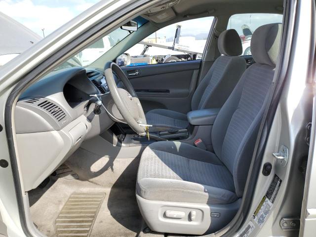 4T1BE32K05U404244 - 2005 TOYOTA CAMRY LE ნაცრისფერი ფოტო 7