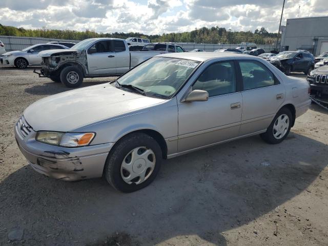 1998 TOYOTA CAMRY CE, 