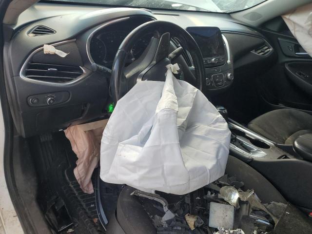 1G1ZD5ST6JF224073 - 2018 CHEVROLET MALIBU LT WHITE photo 8