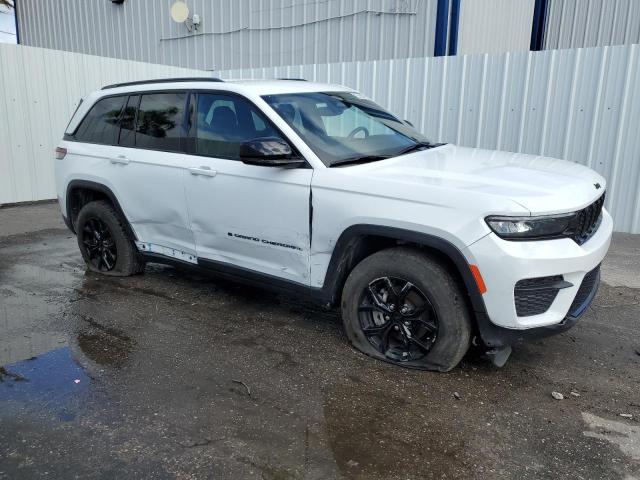 1C4RJHAGXR8520090 - 2024 JEEP GRAND CHER LAREDO Weiß Foto 4