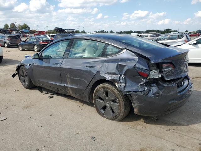 5YJ3E1EA5PF685940 - 2023 TESLA MODEL 3 GRAY photo 2