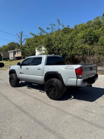 3TMCZ5AN5KM284221 - 2019 TOYOTA TACOMA DOUBLE CAB Szary zdjęcie 3