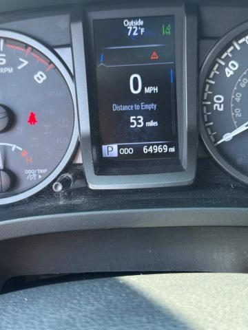 3TMCZ5AN5KM284221 - 2019 TOYOTA TACOMA DOUBLE CAB Szary zdjęcie 8