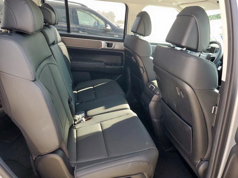 5NMP24GL1SH104399 - 2025 HYUNDAI SANTA FE SEL Արծաթագույն լուսանկար 11