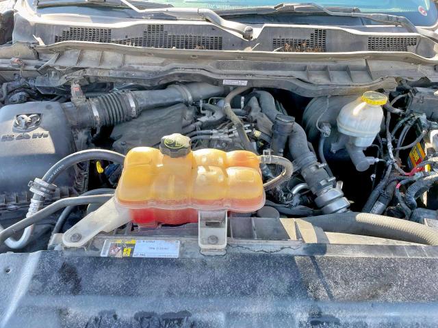 1C6RR7GM4JS228028 - 2018 RAM 1500 SLT 黑色 照片 7