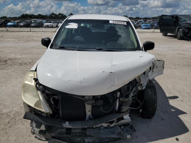 3N1CC11E59L467132 - 2009 NISSAN VERSA S თეთრი ფოტო 5