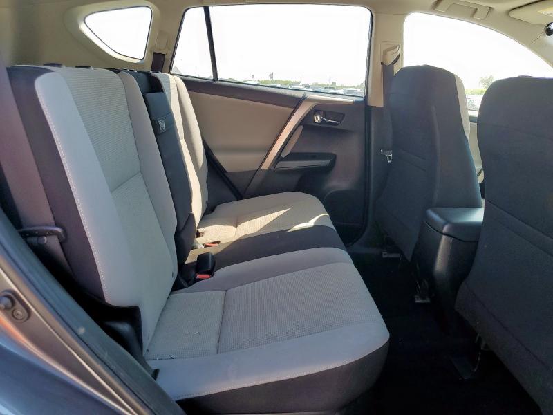 JTMRJREVXJD218017 - 2018 TOYOTA RAV4 HV LE Boz foto 10