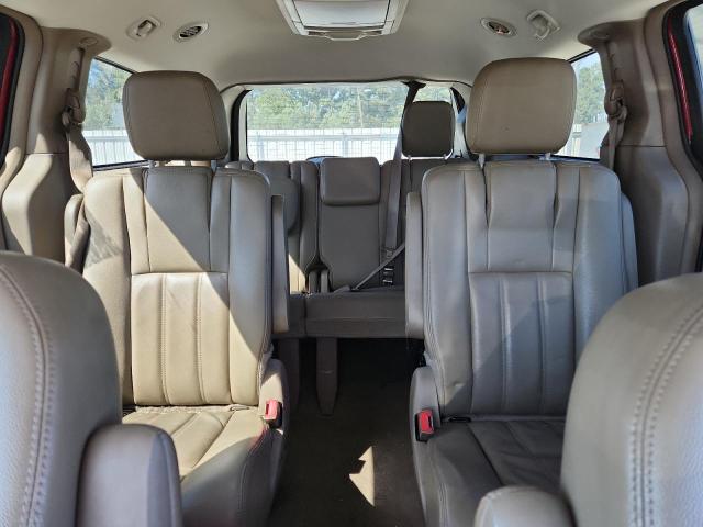 2C4RC1BG5GR230390 - 2016 CHRYSLER TOWN & COU TOURING Марун фото 10