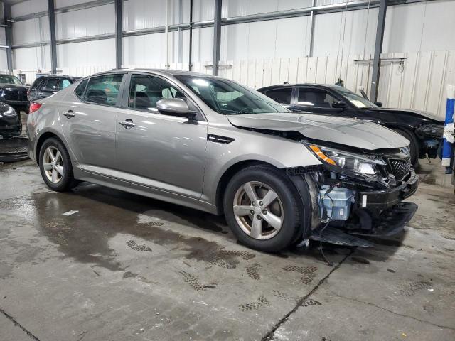 5XXGM4A75FG404666 - 2015 KIA OPTIMA LX SILVER photo 4