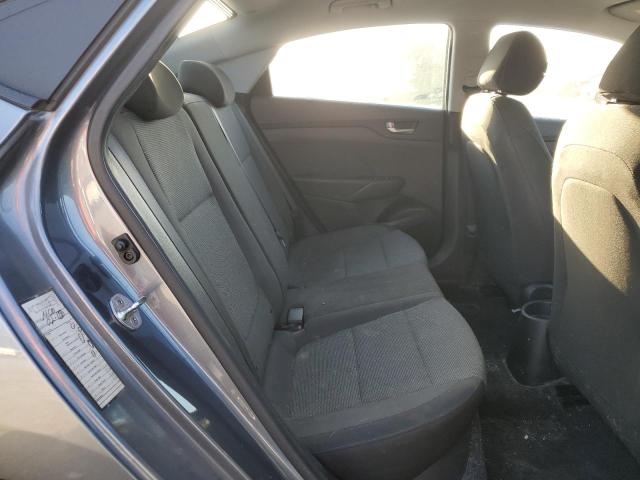 3KPC24A37JE016230 - 2018 HYUNDAI ACCENT SE GRAY photo 10