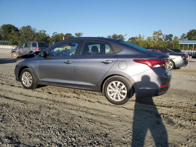 3KPC24A37JE016230 - 2018 HYUNDAI ACCENT SE GRAY photo 2