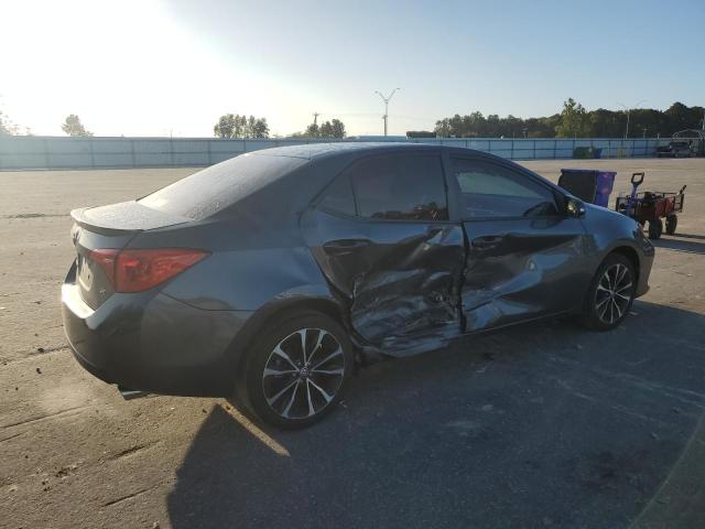 2T1BURHE6HC870225 - 2017 TOYOTA COROLLA L GRAY photo 3