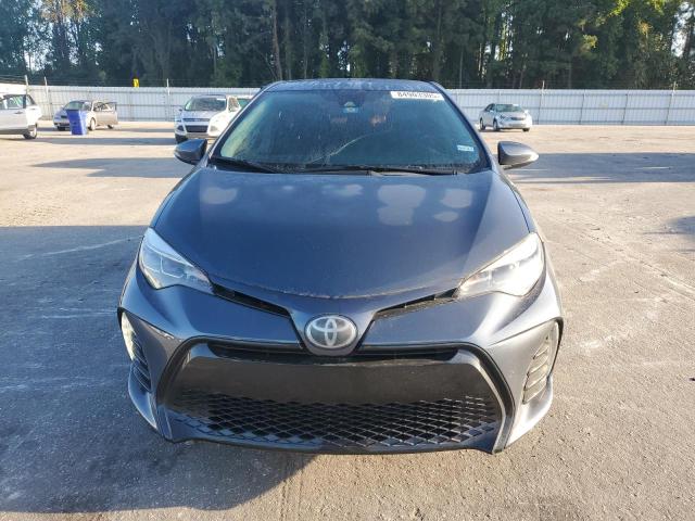 2T1BURHE6HC870225 - 2017 TOYOTA COROLLA L GRAY photo 5