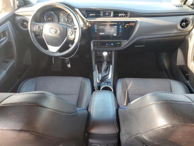 2T1BURHE6HC870225 - 2017 TOYOTA COROLLA L GRAY photo 8