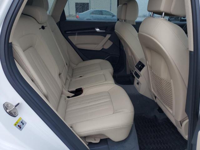 WA1BNAFY5J2238620 - 2018 AUDI Q5 PREMIUM PLUS WHITE photo 11