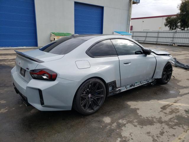 3MF13DM08P8C92118 - 2023 BMW M2 GRAY photo 3