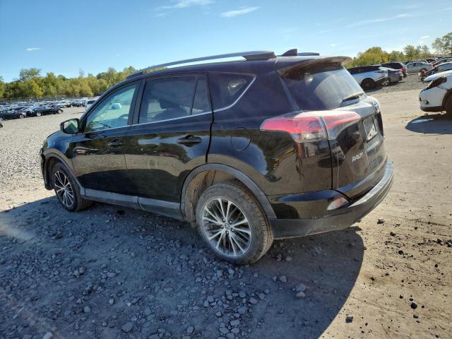 2T3BFREV3HW637472 - 2017 TOYOTA RAV4 LE Қара фото 2