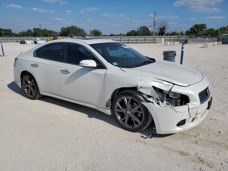 1N4AA5AP0EC466520 - 2014 NISSAN MAXIMA S WHITE photo 4