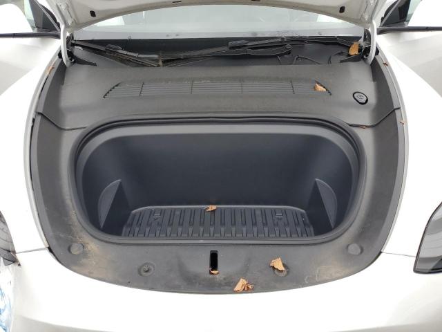 7SAYGDEE3RA282157 - 2024 TESLA MODEL Y Biały zdjęcie 11