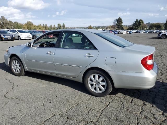 4T1BE30K44U266726 - 2004 TOYOTA CAMRY LE SILVER photo 2