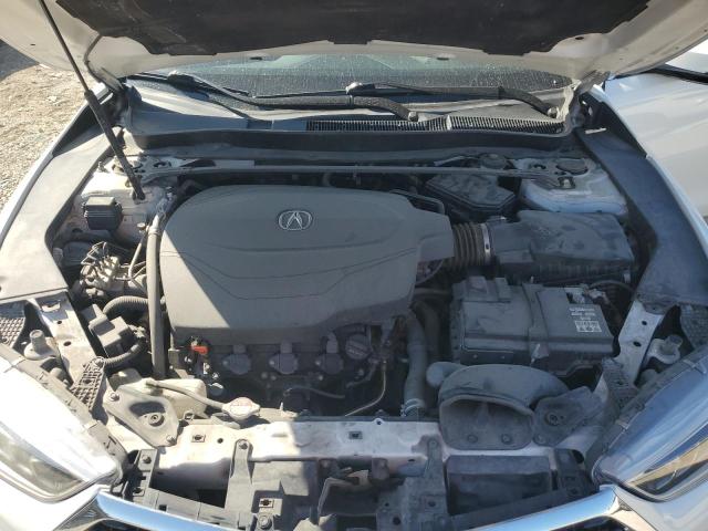 19UUB2F41LA000090 - 2020 ACURA TLX TECHNOLOGY WHITE photo 11