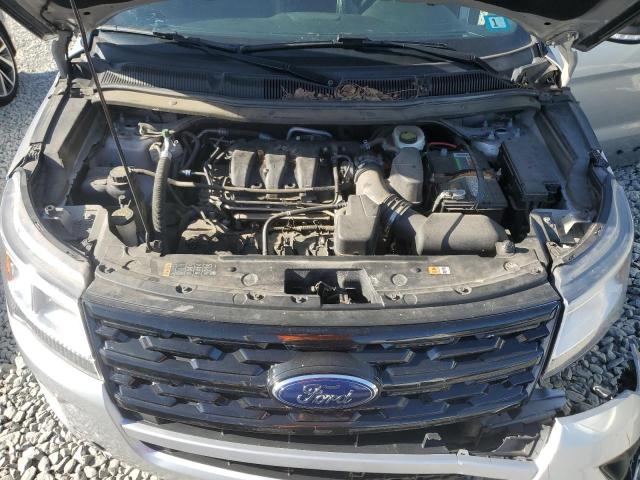 1FM5K8D88JGC89020 - 2018 FORD EXPLORER XLT Серебристый фото 12